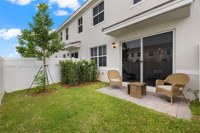 Building Photo - 131 SW 171st Terrace