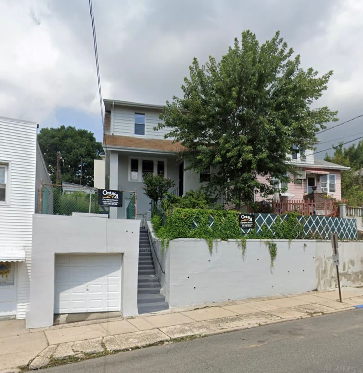 Building Photo - 161 Palisade Ave