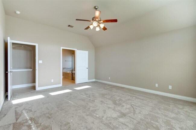 Building Photo - 23319 Tirino Shores Dr