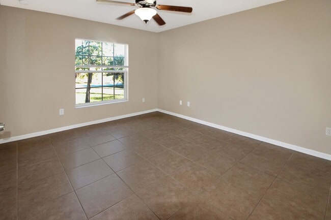 Building Photo - North Port Annual Home for Rent