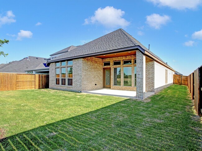 Building Photo - 6634 Waxbill Rd