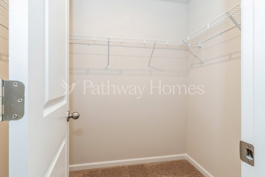 Building Photo - 6316 Lowe Ln