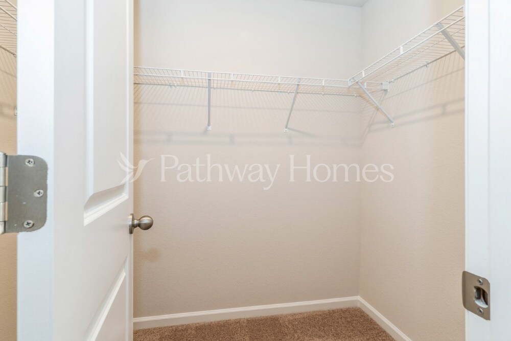 Building Photo - 6316 Lowe Ln