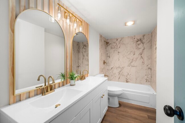 Building Photo - 14703 Barryknoll Ln