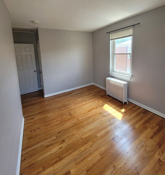 Bedroom #2 - 1722 Red Oak Rd