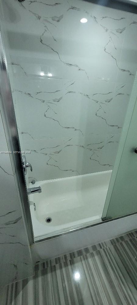 Building Photo - 18061 Biscayne Blvd