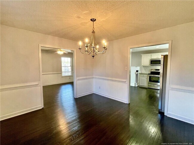 Building Photo - 239 Yorkshire Dr