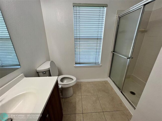 Building Photo - 1705 Palm Cove Blvd