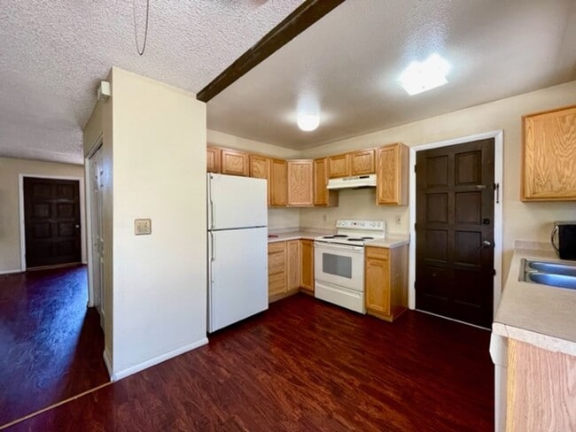 Building Photo - 9537 E Chenango Ave