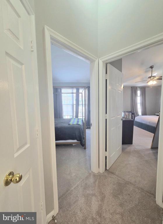 Building Photo - 1604 Post Oak Dr