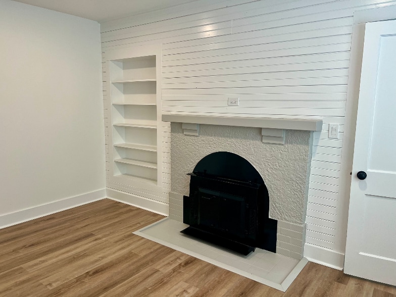 Building Photo - 3613 Glendon Dr