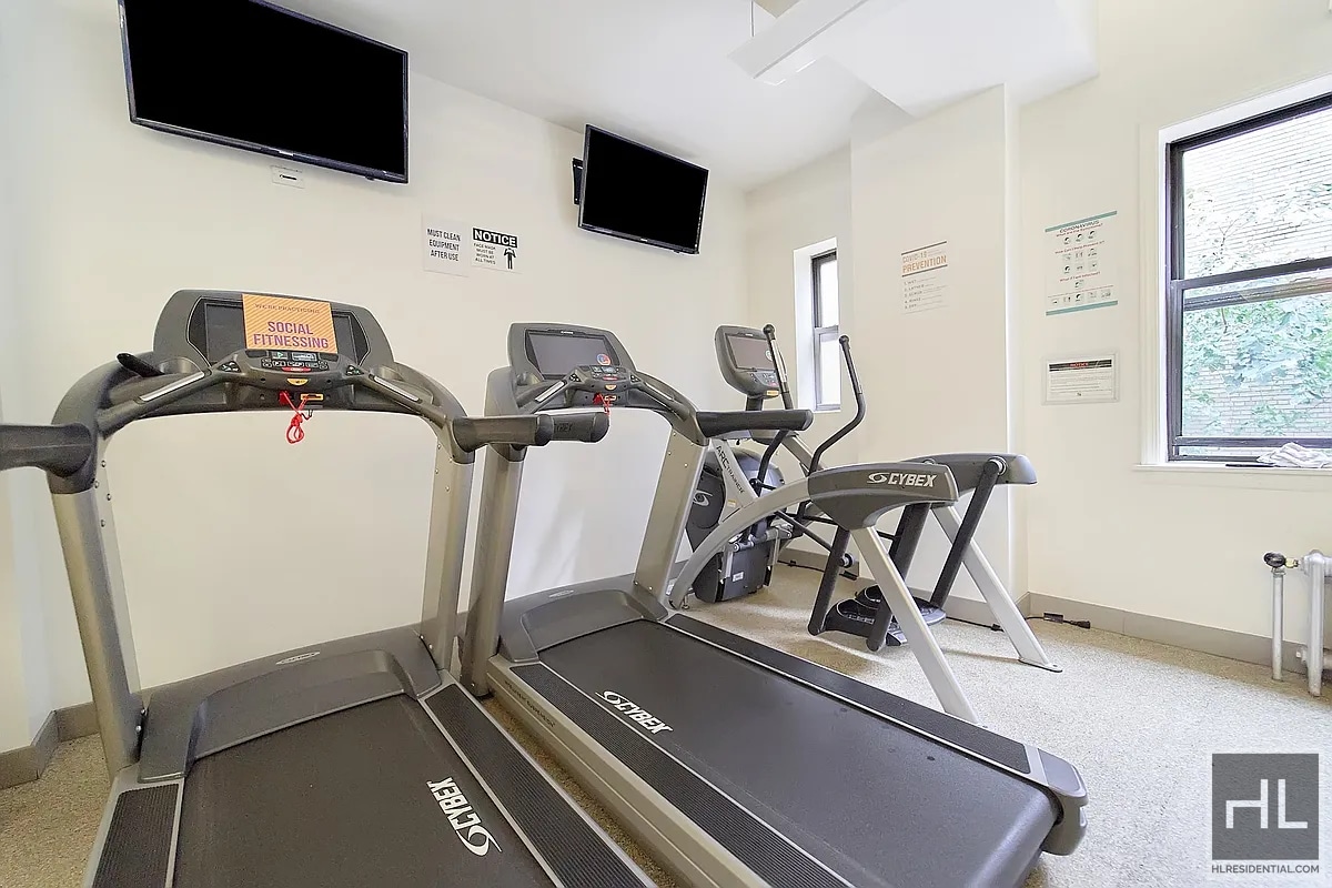 Building Photo - AMSTERDAM AVENUE