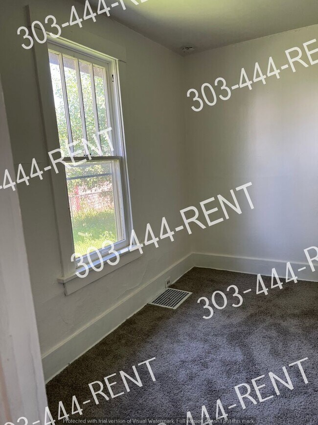 Building Photo - 3-Bed Ranch Home Minutes from Downtown Denver