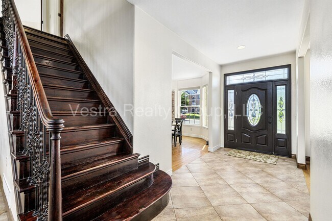 Building Photo - 2157 Maples Pl