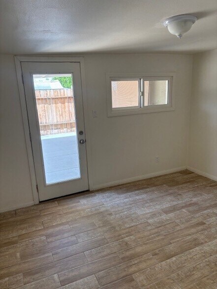 Building Photo - 74126 Chicory St