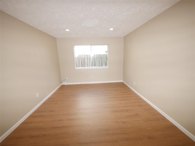 Building Photo - 6826 Addicks Clodine Rd