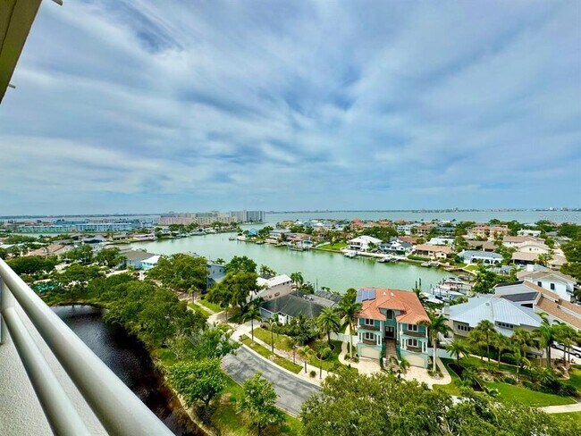 Building Photo - 5950 Pelican Bay Plaza S