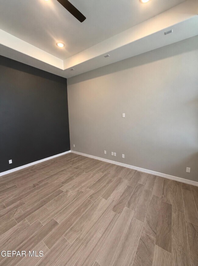 Building Photo - 7421 Rio Rimac Dr