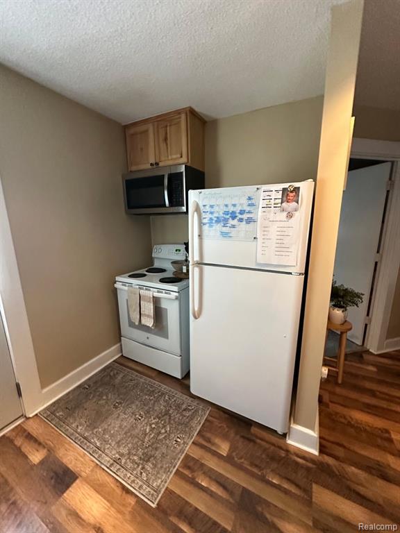 Building Photo - 71271 McVicar Rd