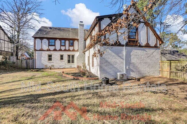 Building Photo - 2654 Fox Creek Dr