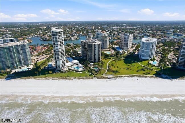 Building Photo - 4551 Gulf Shore Blvd N