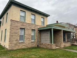 Building Photo - 251 Fair Ave NW