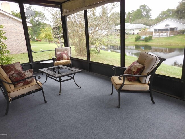 Building Photo - 2024 Hovington Cir W