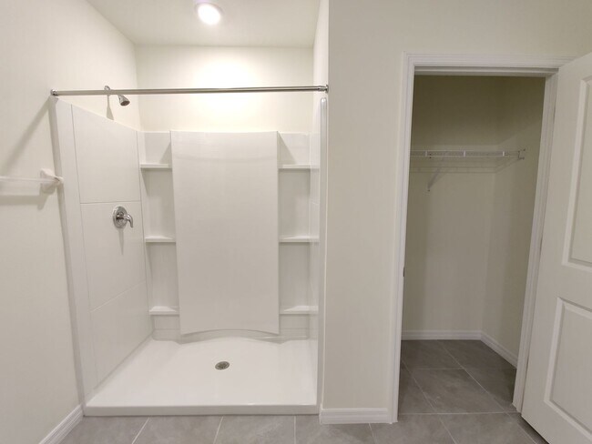 Building Photo - 32614 Canyonlands Dr