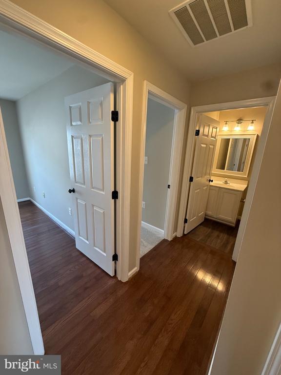 Building Photo - 6510 Daytona Ct