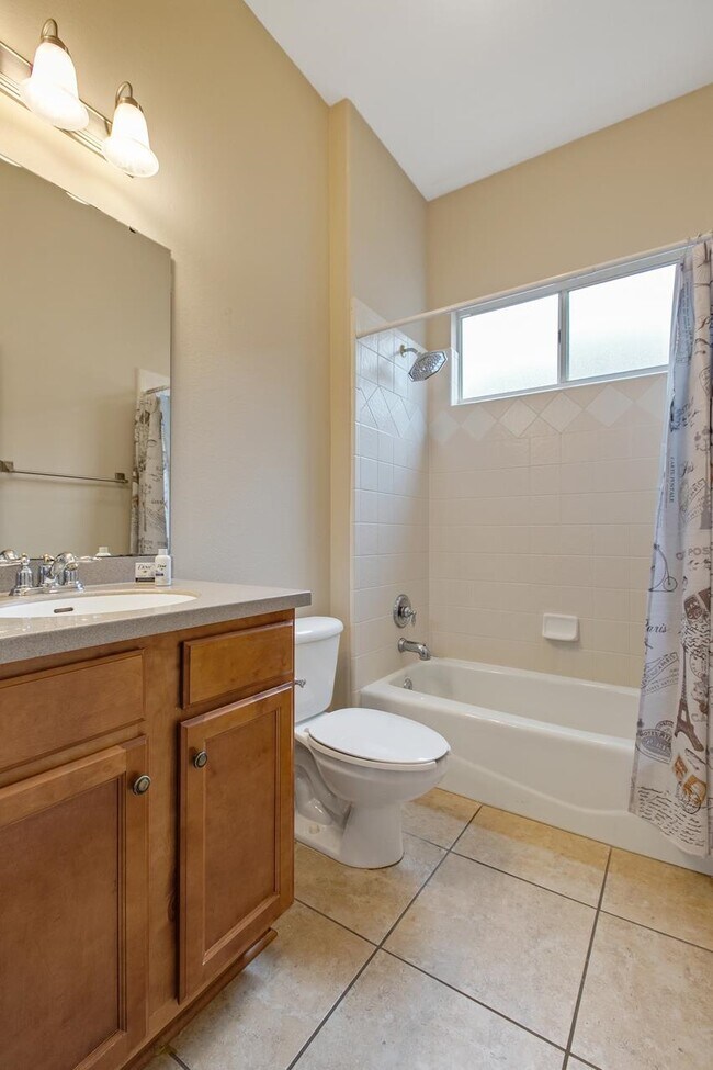 Building Photo - 1631 Osprey Pointe Dr