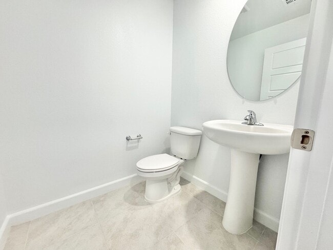 Building Photo - NEW, NEW, NEW! BEAUTIFUL 2 STORY HOME WITH...