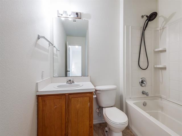 Building Photo - 10716 Astor Dr