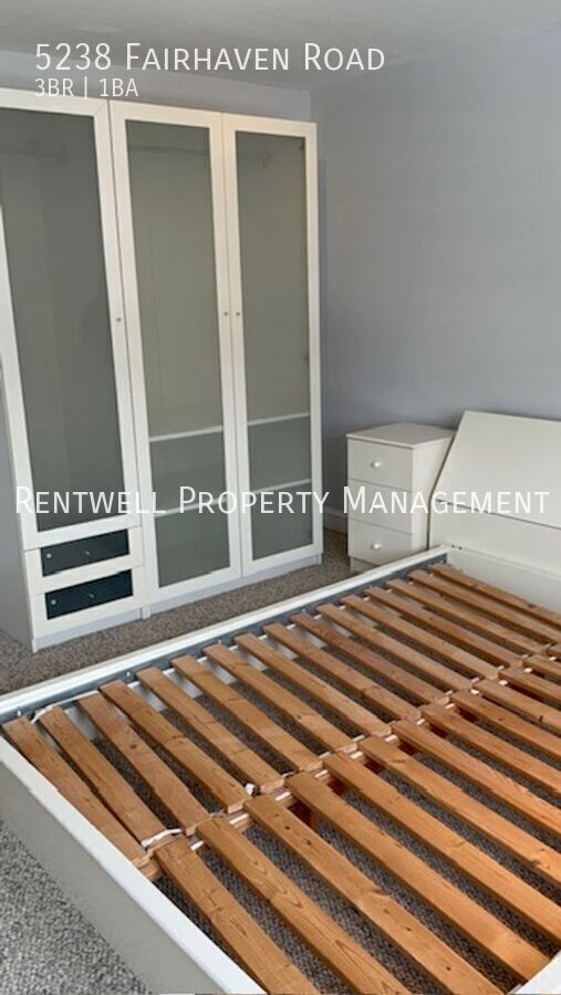 Building Photo - 5238 Fairhaven Rd