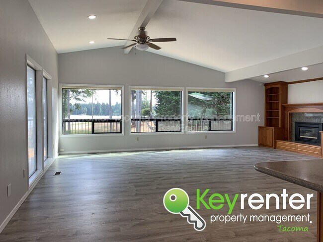 Building Photo - 3009 208th Ave E