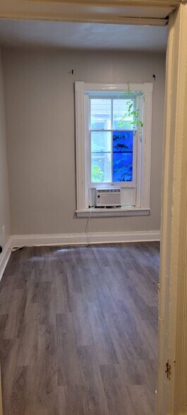 Building Photo - 322 Campbell St