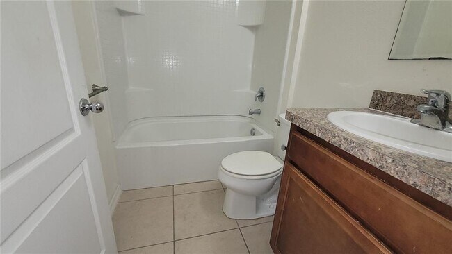 Building Photo - 1709 Wallace Manor Loop