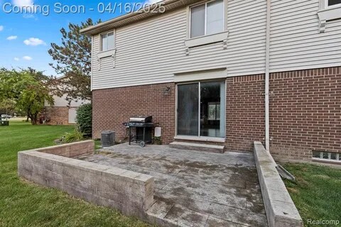Building Photo - 1985 Peerce Ct