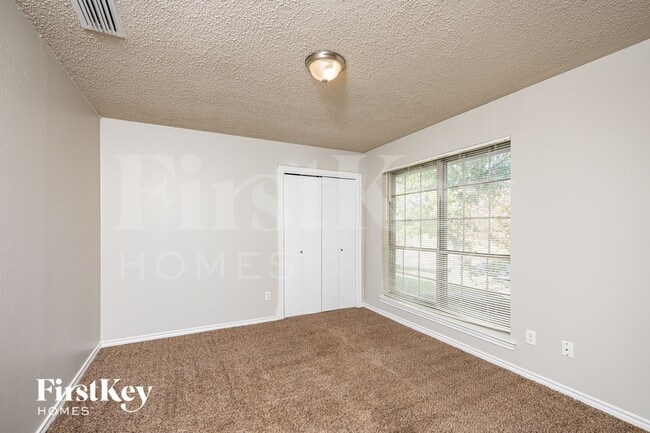 Building Photo - 2912 Yorktown Rd