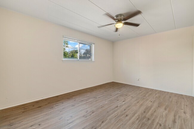 Building Photo - 3145 Bernice Rd