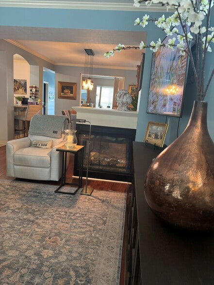 Building Photo - 6144 Braet Rd