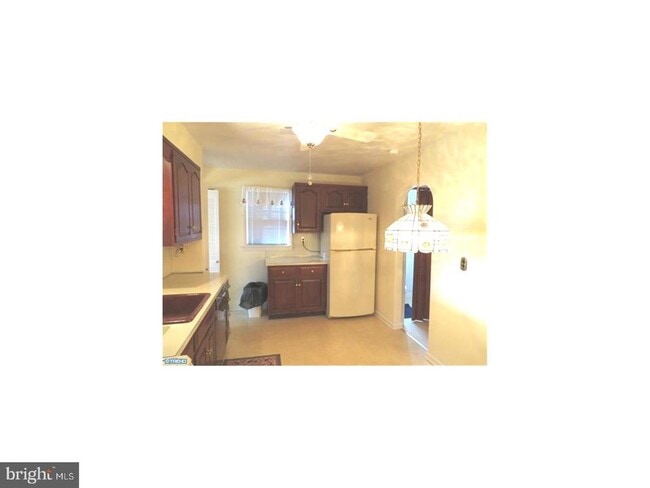 Building Photo - 110 Cambridge Ave