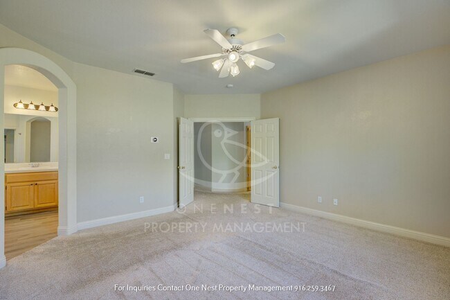 Building Photo - Rocklin beauty, 5 bdrm, 3.5 bth + bonus room!