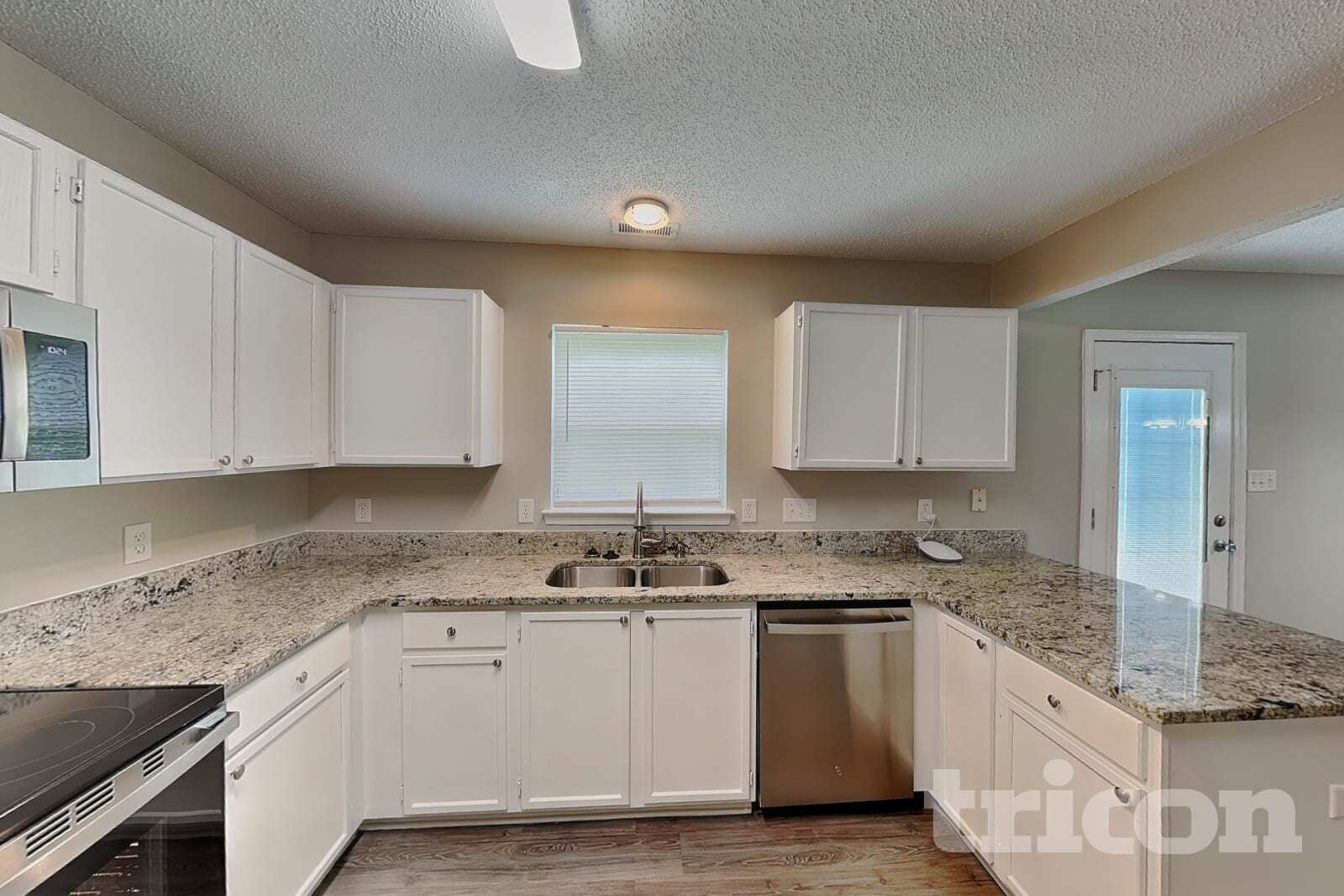 Building Photo - 4019 Cedarbark Drive Matthews NC