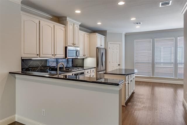 Building Photo - 3471 Howell St