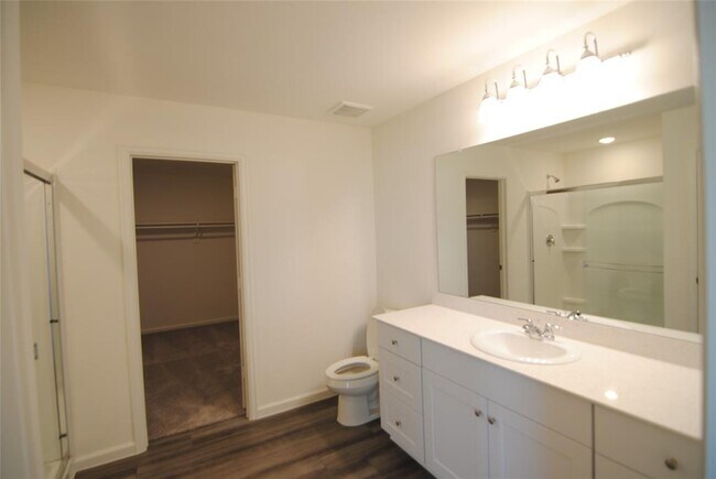 Building Photo - 1033 Lacebark Pne Ln