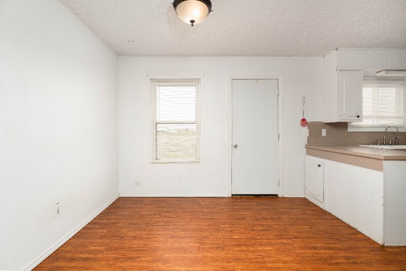 Building Photo - 228 F M 2378