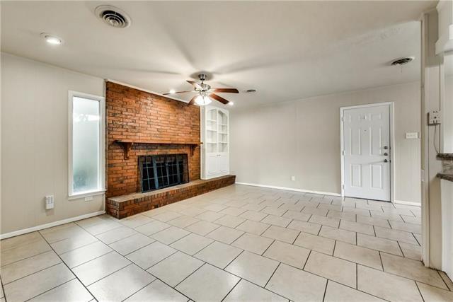 Building Photo - 1601 Larkspur Dr