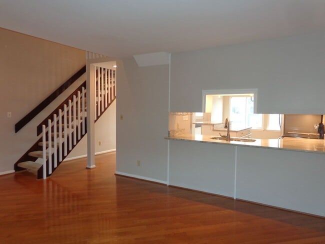 Building Photo - Shadowlawn - Shadow Cove Condominiums