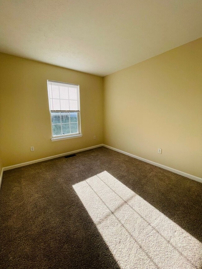 Building Photo - Townhouse for Rent in Beacon Hill