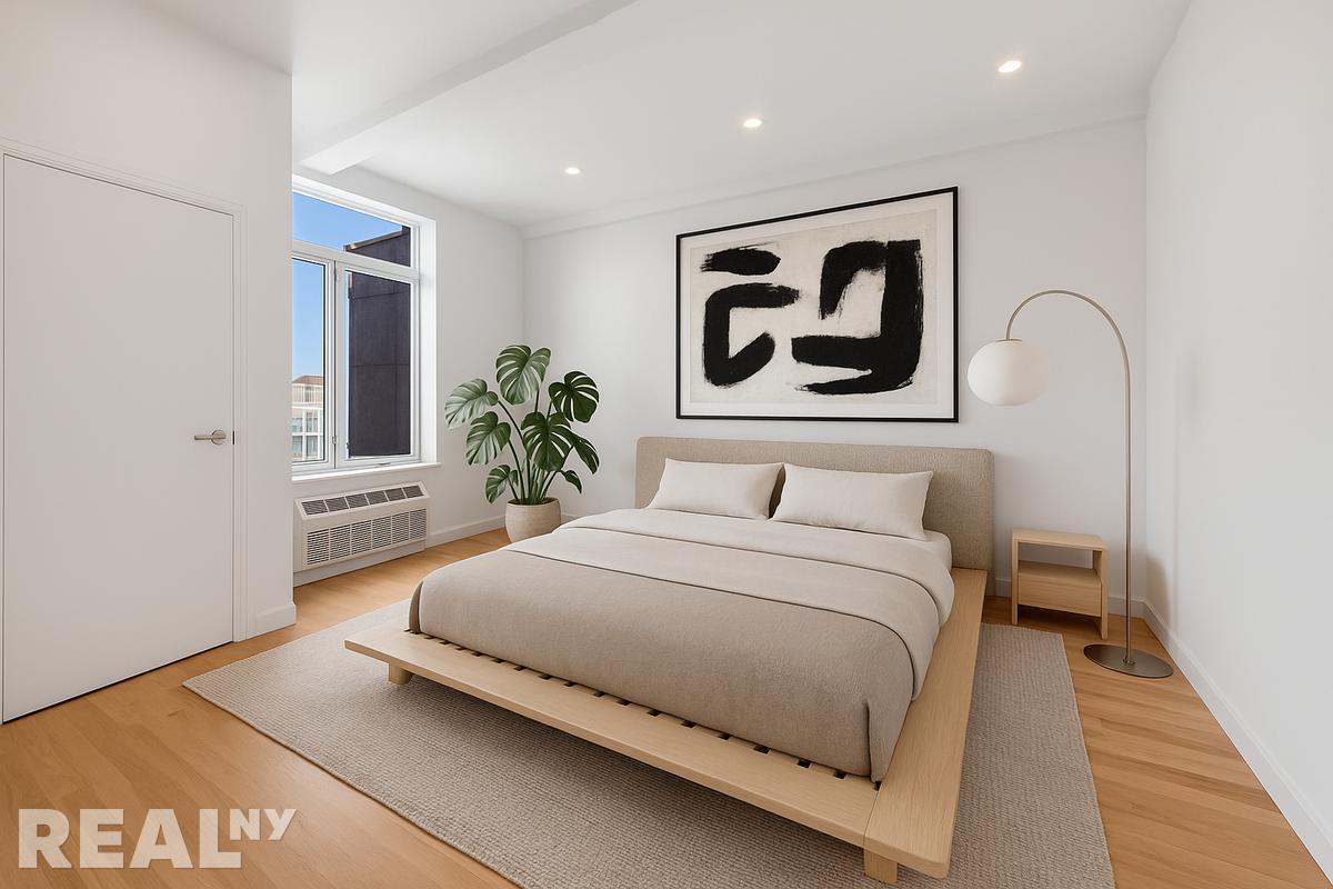 Building Photo - 97 Grand St